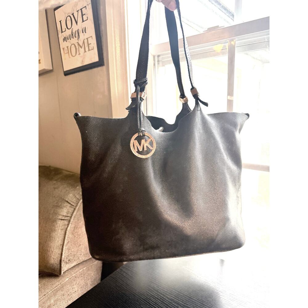 Michael Kors Black Pebbled Faux Leather Large Tote Shoulder Bag Gold MK Charm
